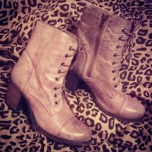 👢 STEVE MADDEN Distressed GRANNY Combat BOOTS GUC